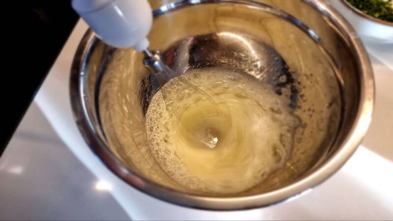 Sufle omleta s pršutom in sirom - recept Kulinastično