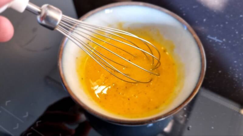 Sufle omleta s pršutom in sirom - recept Kulinastično