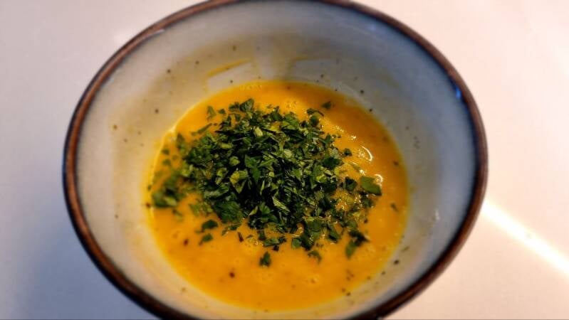 Sufle omleta s pršutom in sirom - recept Kulinastično