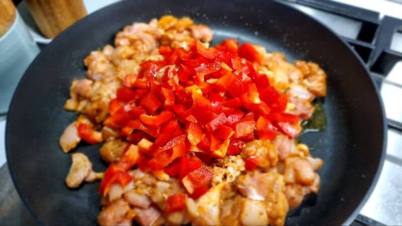 Piščančje gyros pite - recept Kulinastično
