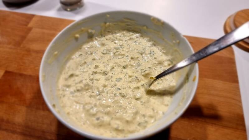 Piščančje rolce s tatarsko omako - recept Kulinastično