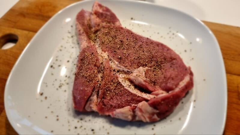 Goveji ribeye s prilogo - recept Kulinastično