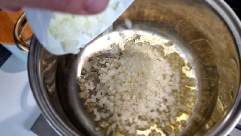 Dušeno rdeče zelje - recept Kulinastično