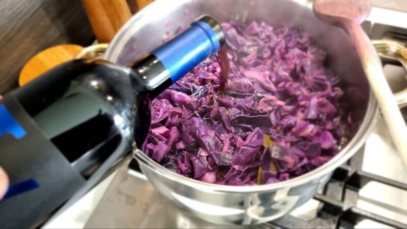 Dušeno rdeče zelje - recept Kulinastično