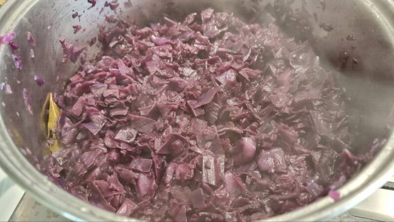 Dušeno rdeče zelje - recept Kulinastično