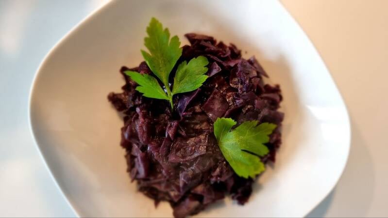 Dušeno rdeče zelje - recept Kulinastično