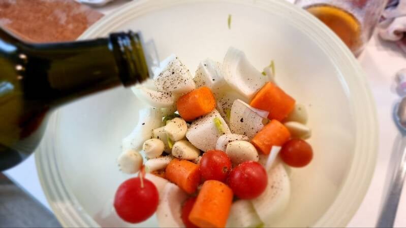 Svinjska krača pečena v pečici - recept Kulinastično