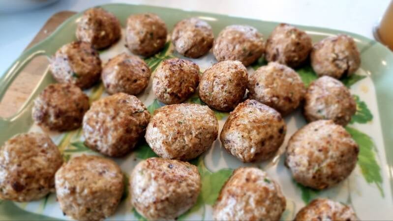 Čufti v paradižnikovi omaki - recept Kulinastično