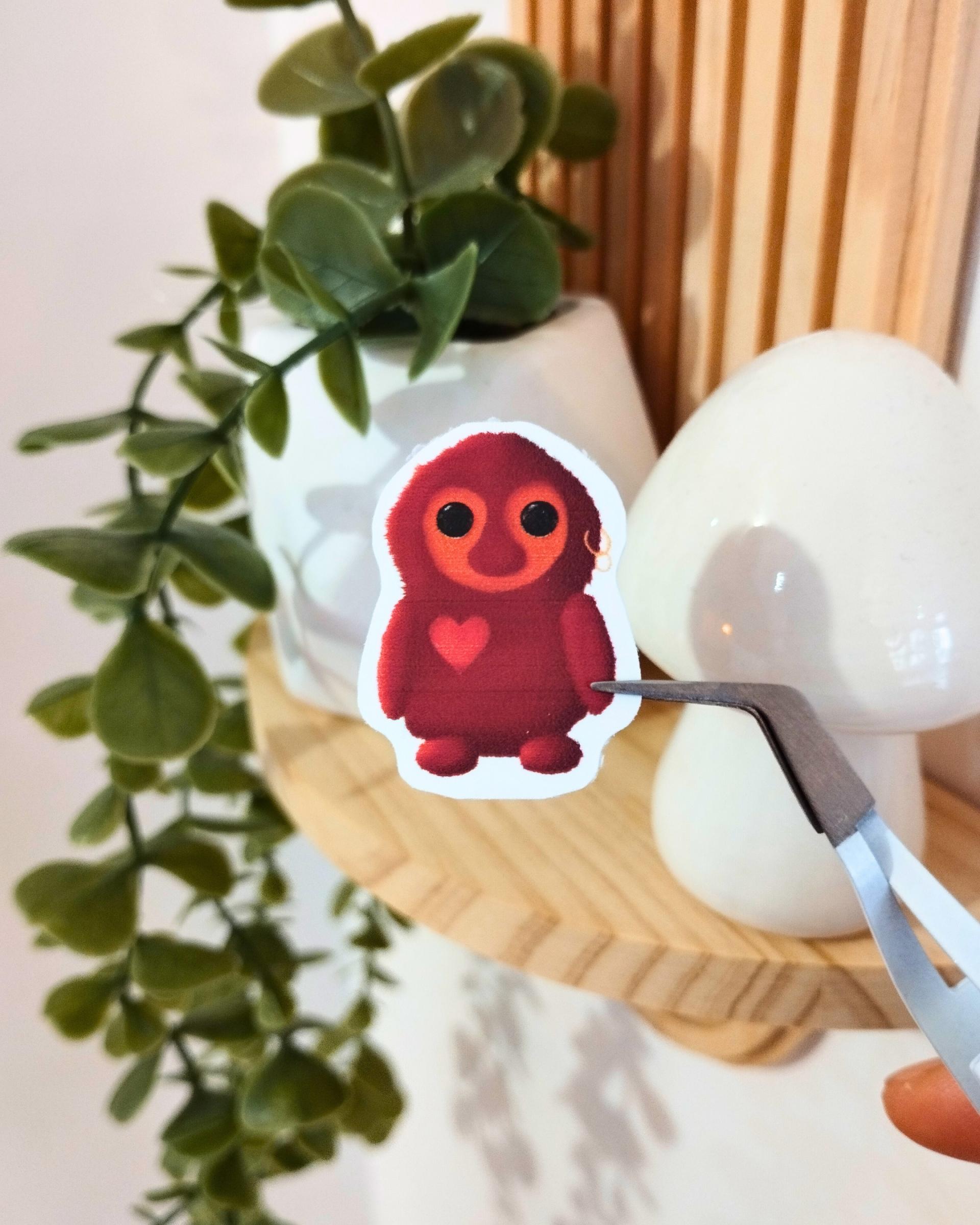 Sticker Petit Monstre au Cœur