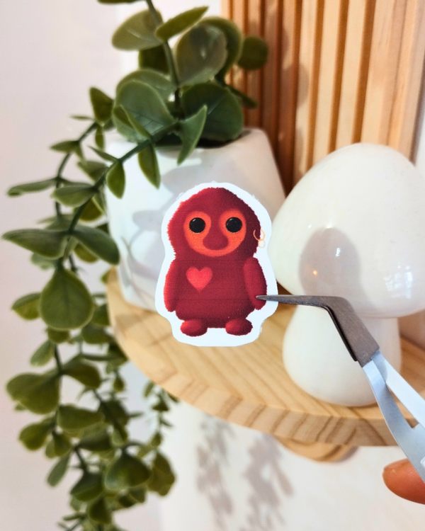 Mini sticker troll danois – petite peluche rouge au cœur – sticker mignon 3,5 x 3 cm