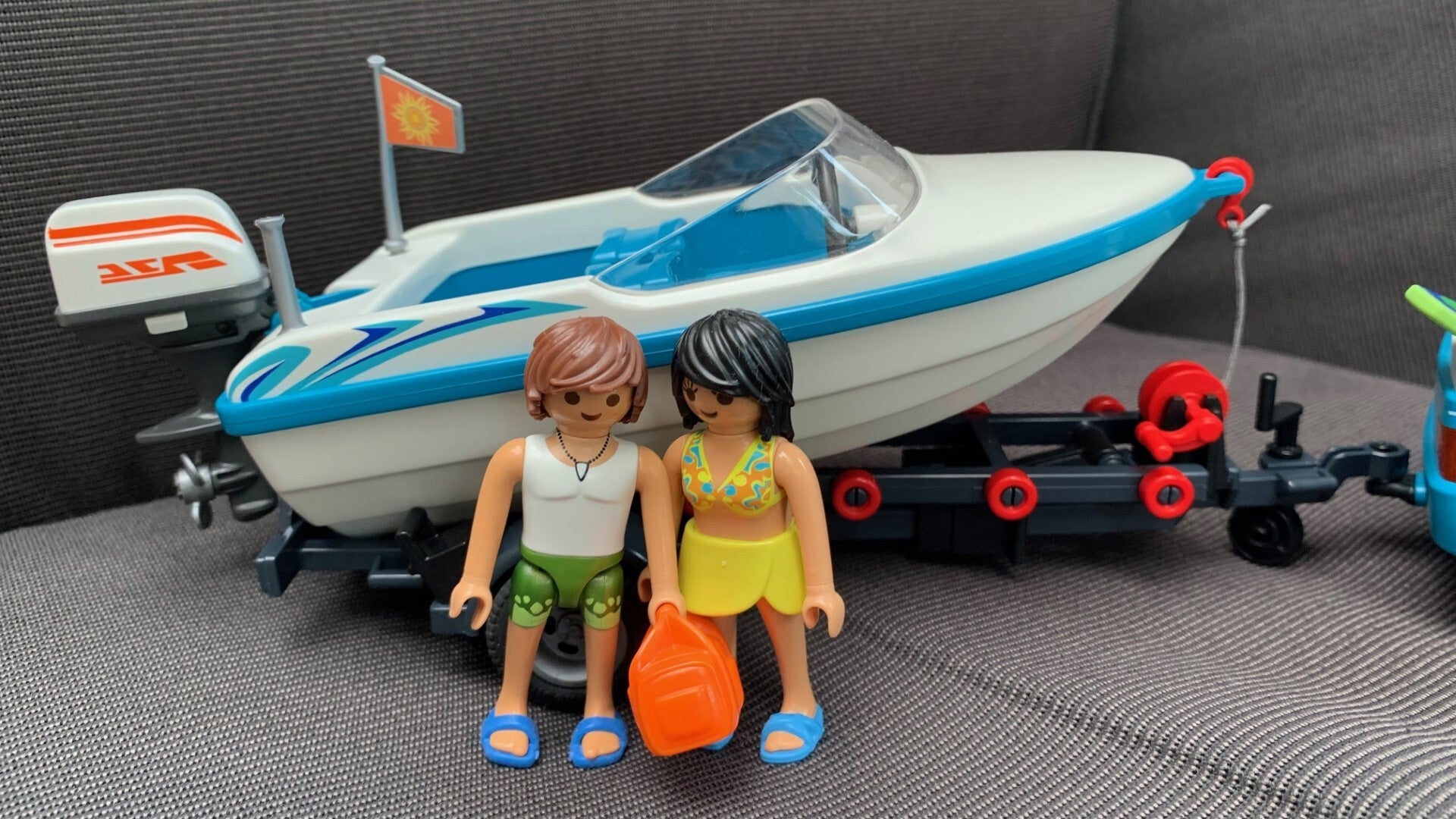 6864 pickup met speedboot