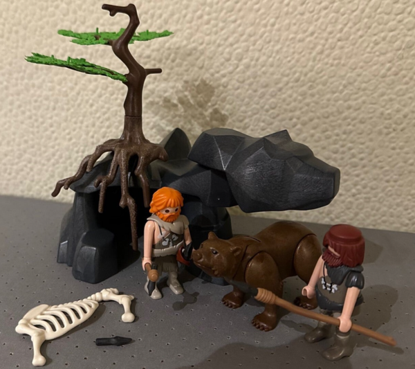 5103 grotbewoners met beer