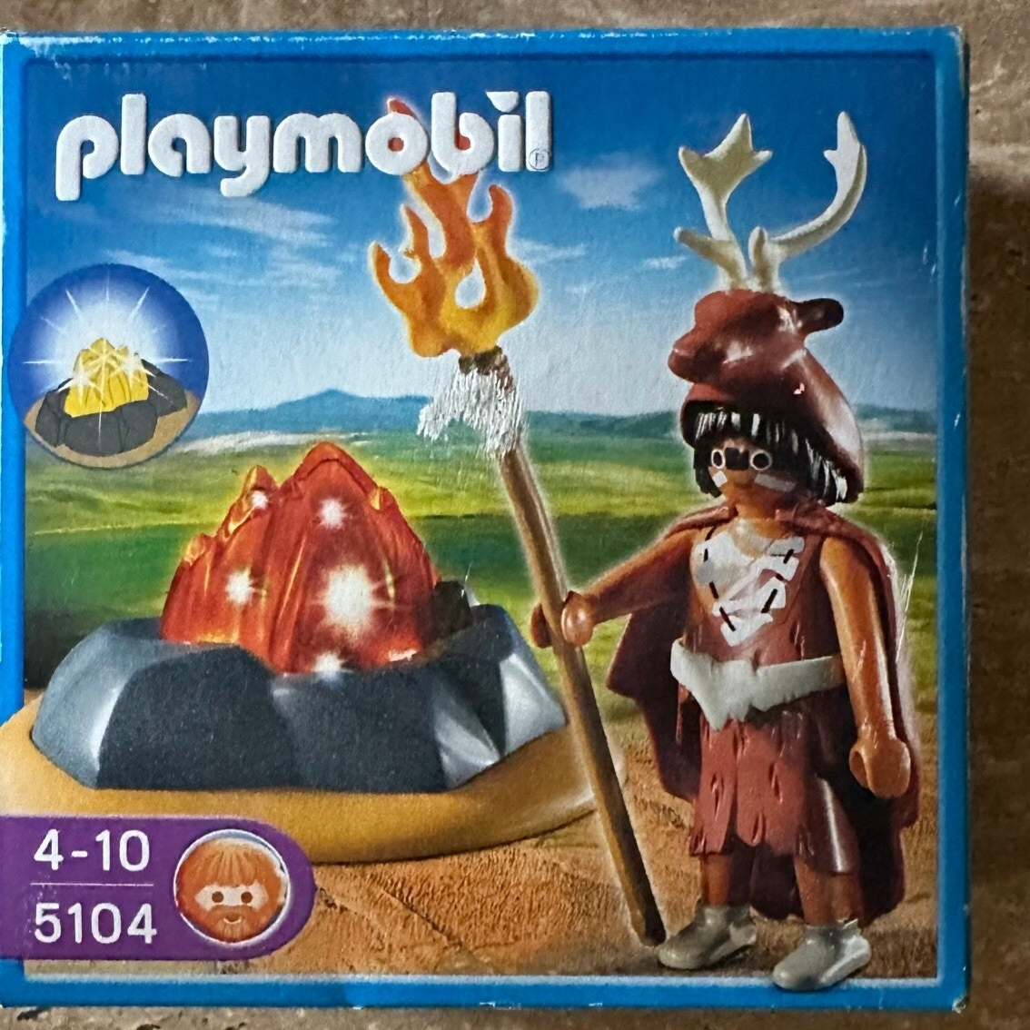 5104 vuurwachter met LED-verlichte rots