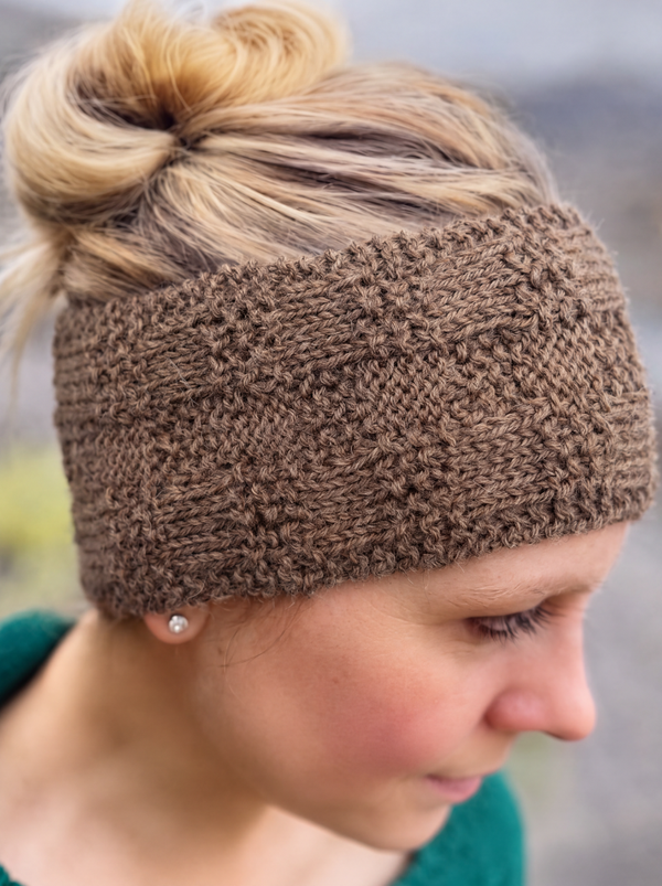 Gingham Check Headband Knitting Pattern
