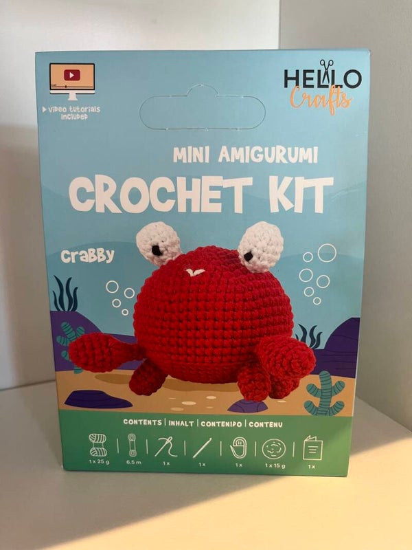 Mini Amigurumi Crab Crochet  Kit