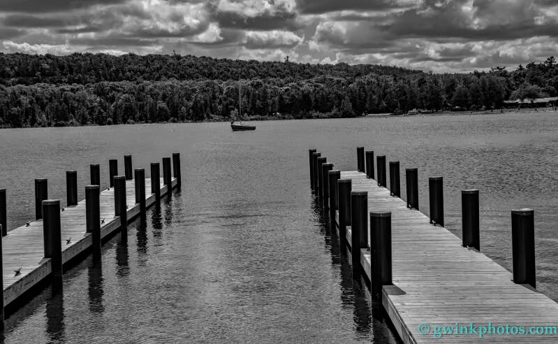 img_7466-duel-pier-b-w-standard.jpg