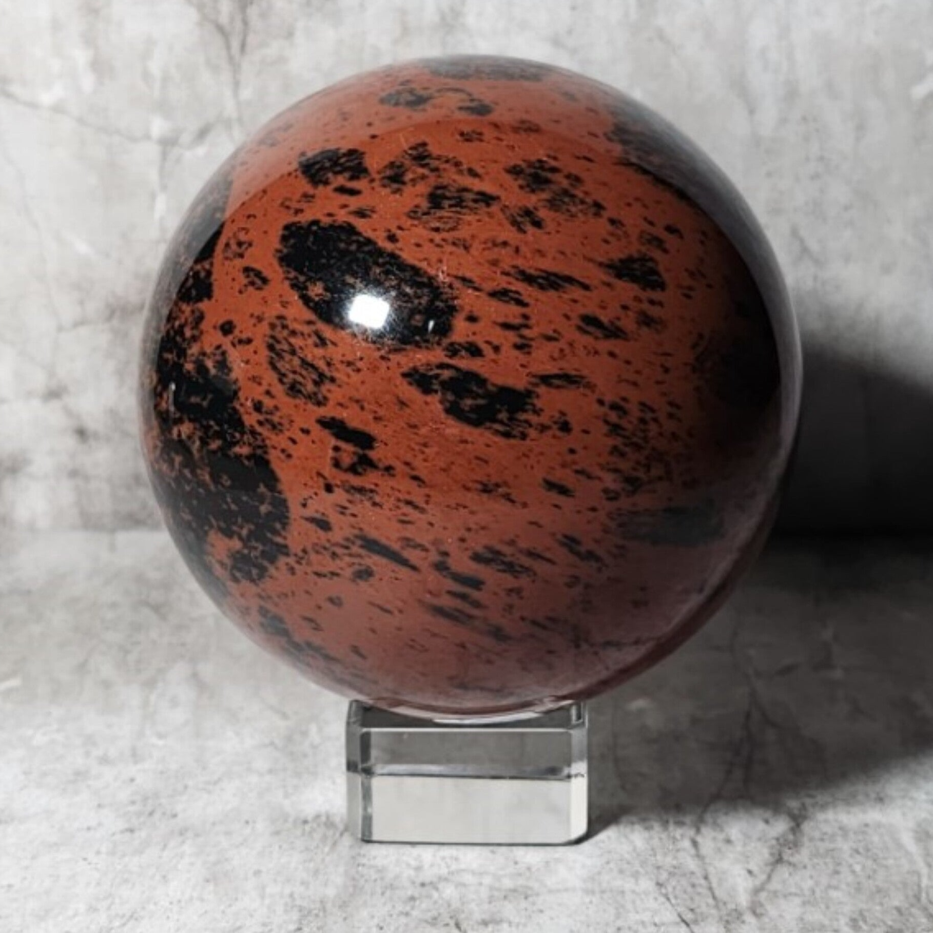 Mahonie Obsidiaan bol 606g