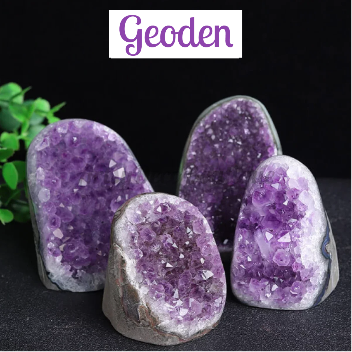 Geoden met sprankelende binnenkant ~ natuurlijk gevormde schatkistjes vol energie