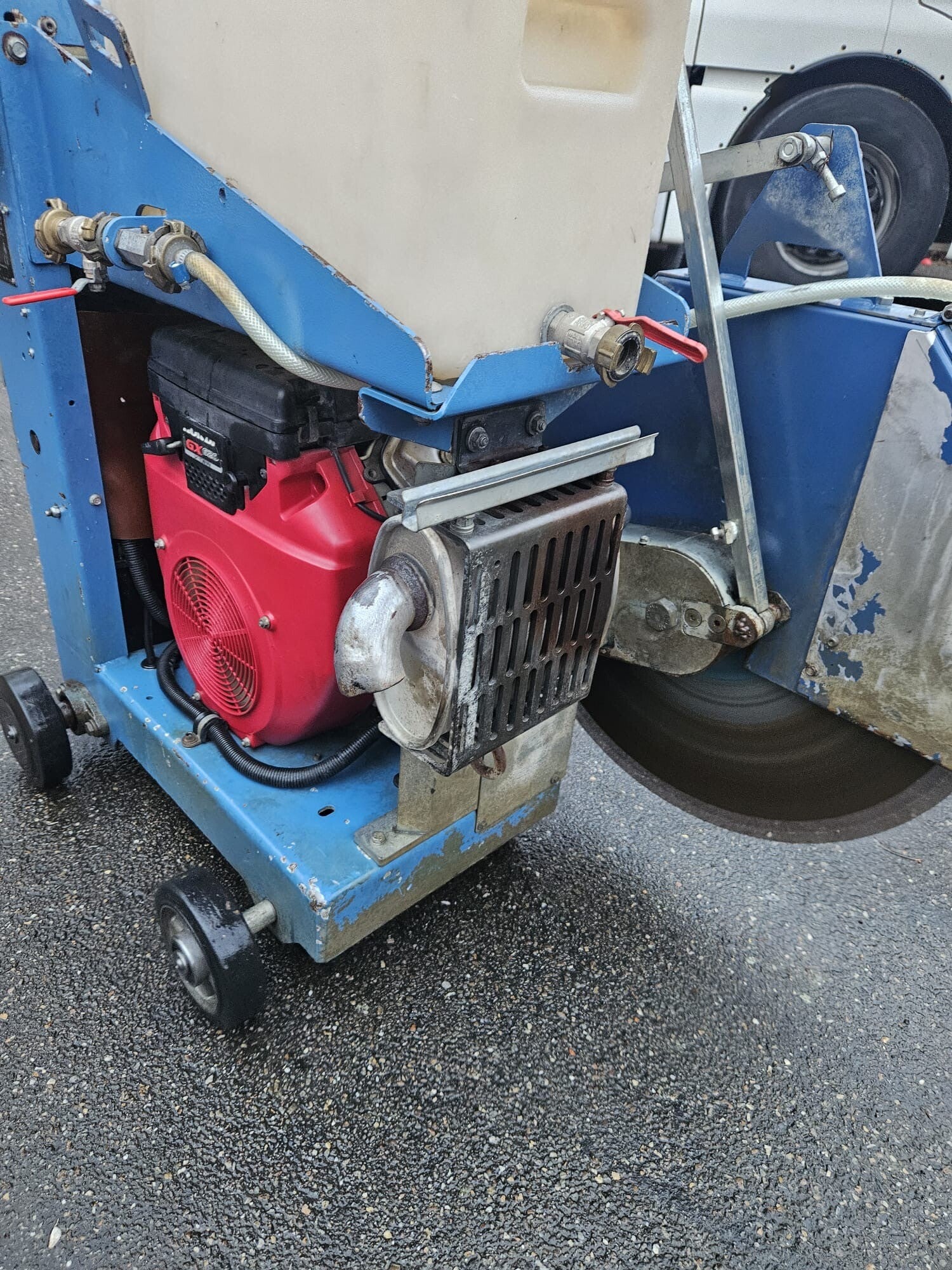 Betonzagmachine