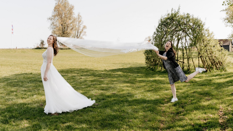 Trouwambtenaar babs friesland bruiloft trouwen trouwlocatie