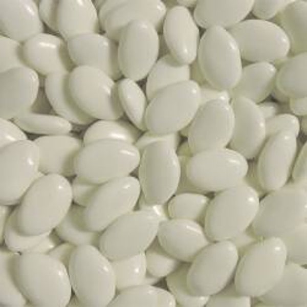 Dragée blanc au chocolat ( les 100g)