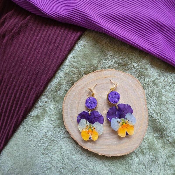 Violet unique