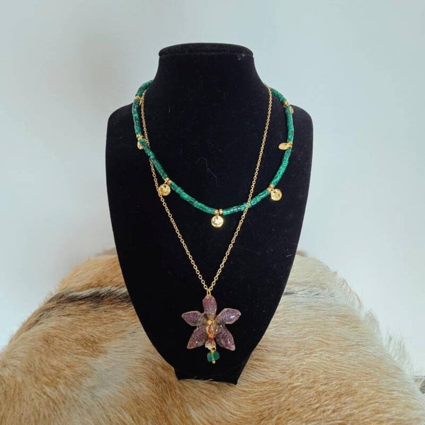 Orchid green stone