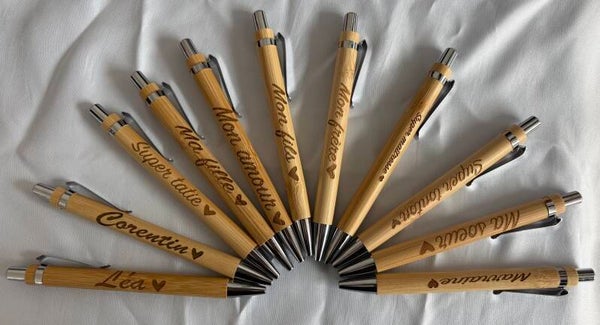 Stylo en bois personnalisé avec gravure