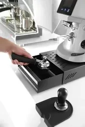 Hendi uitklopbak met Klopstang en Laden