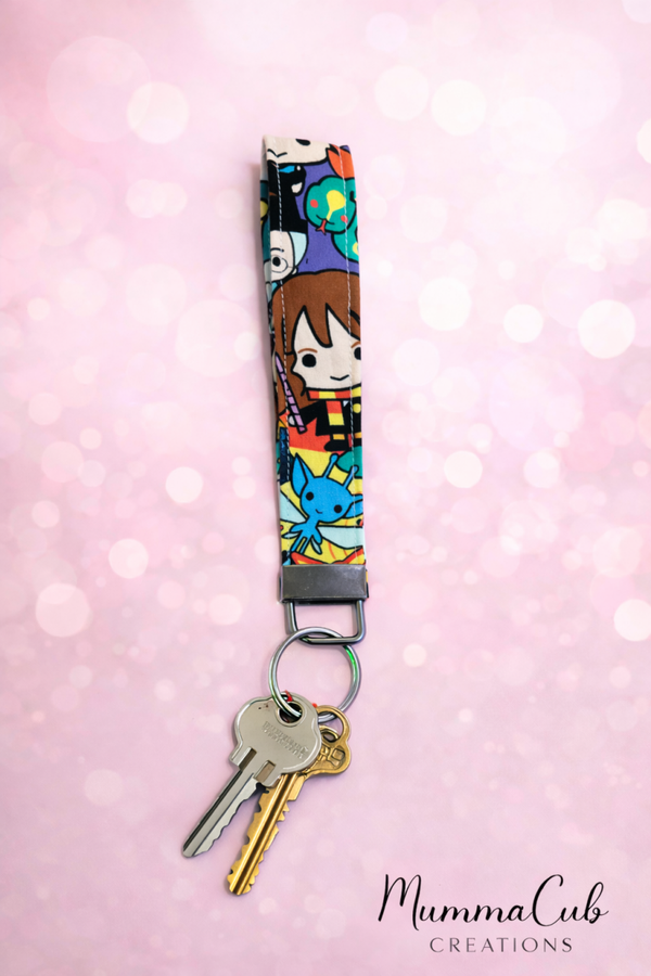 Handmade Fabric Wristlet Design 16