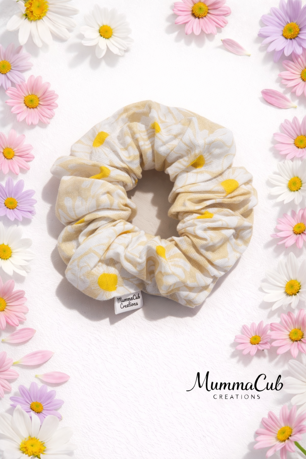 Large Daisy Scrunchie