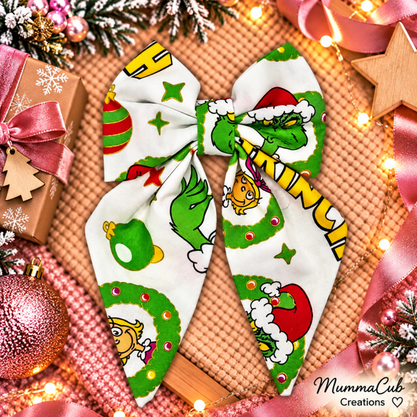 Small Christmas Hair Bow design 1