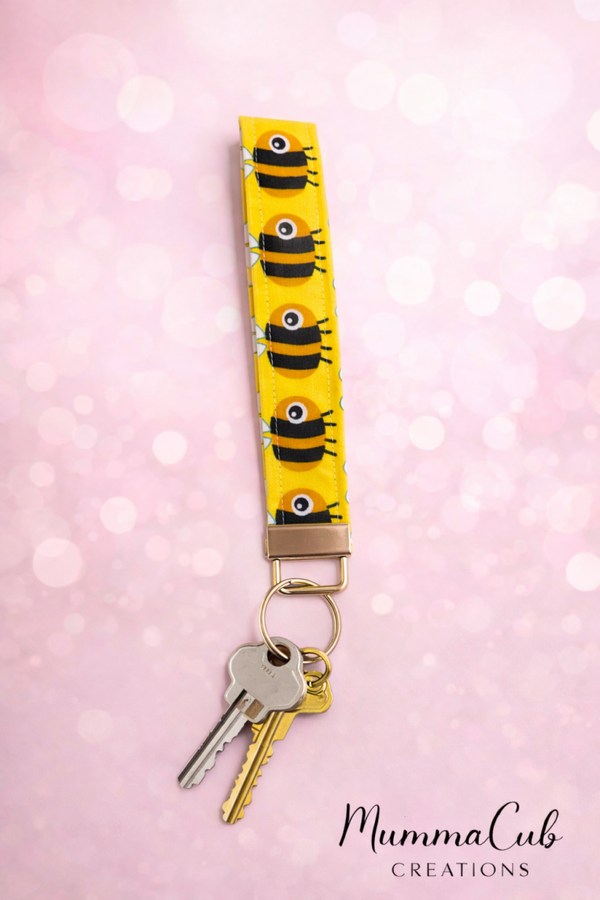 Handmade Fabric Wristlet Design 3