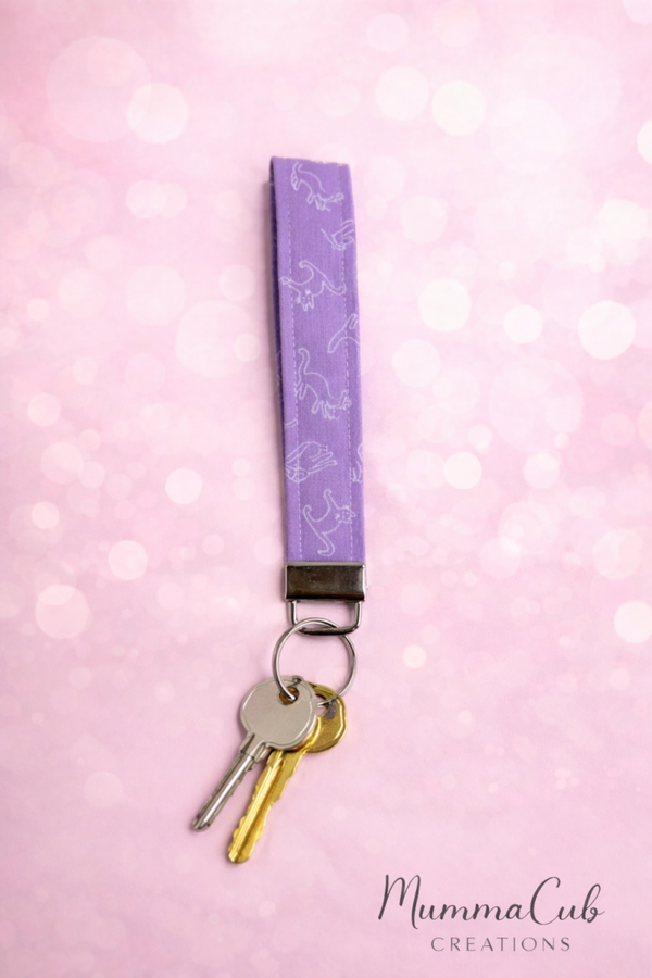Handmade Fabric Wristlet Design 13
