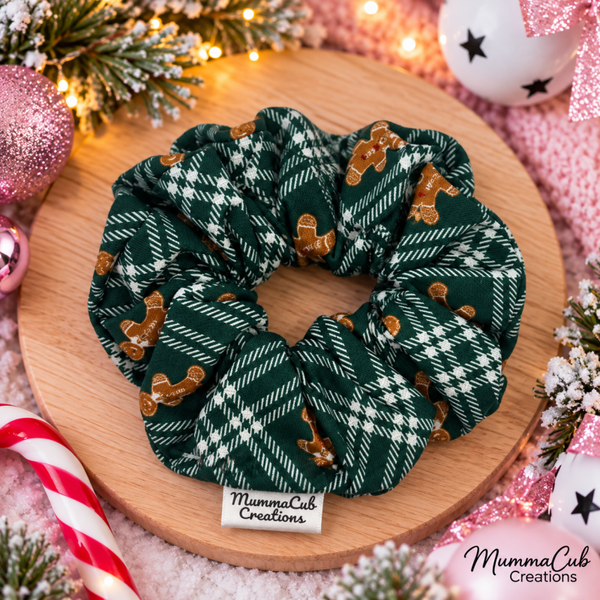 Small Christmas Scrunchie design 4