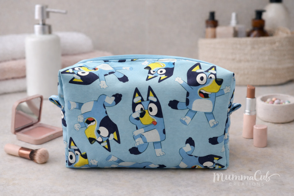 Toiletry/Make Up Bag Blue Dog Design