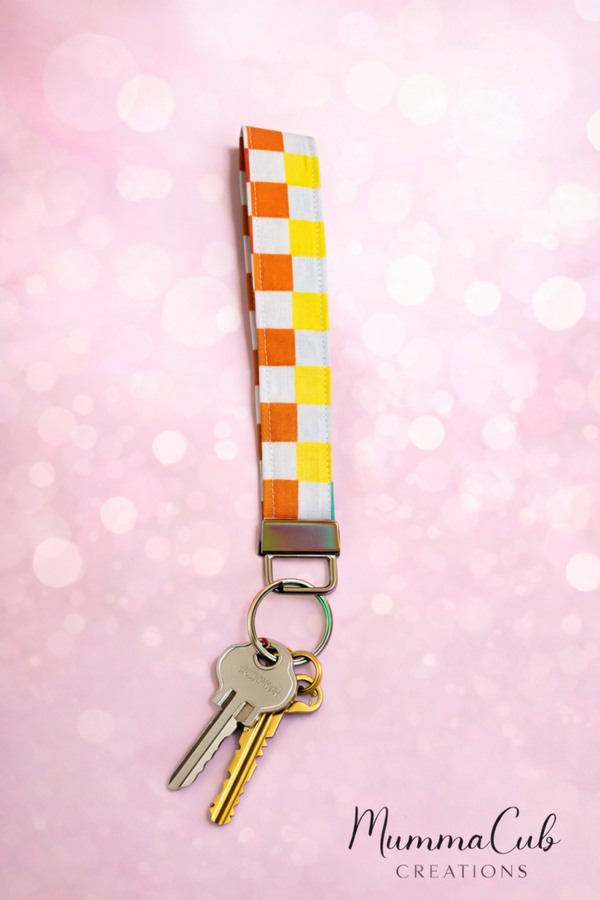 Handmade Fabric Wristlet Design 28