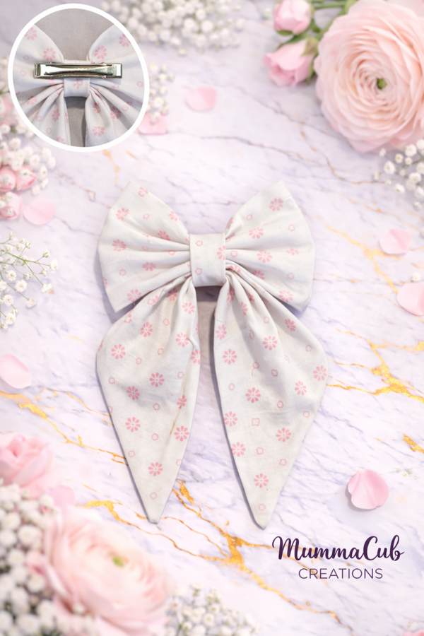 Small White and pink flowers Hair Bow