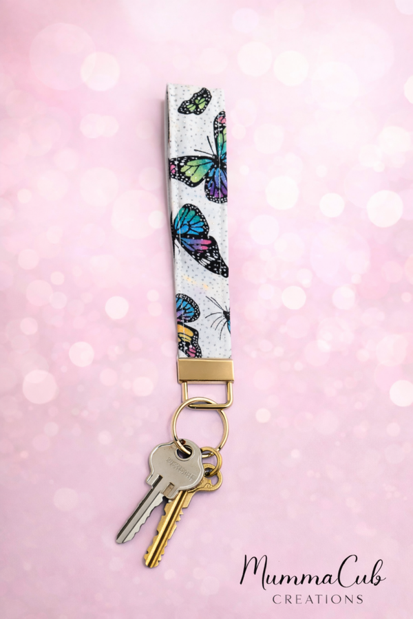 Handmade Fabric Wristlet Design 10