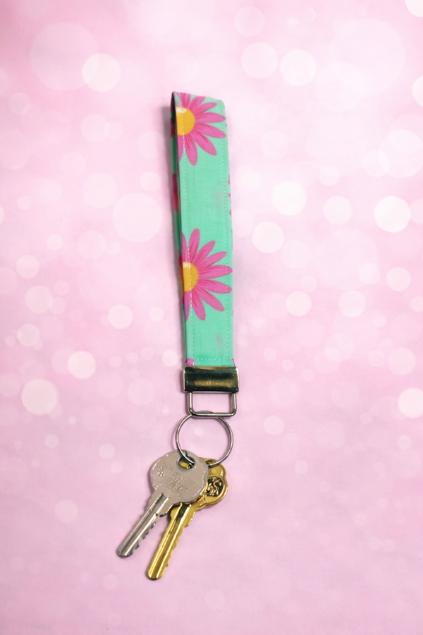 Handmade Fabric Wristlet Design 38