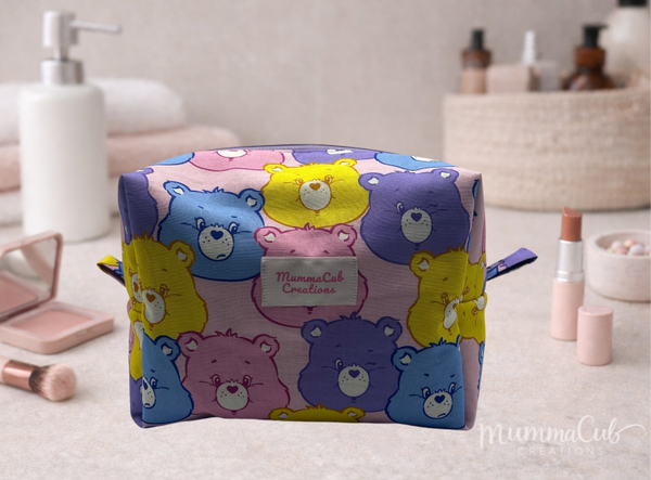 Toiletry/Make Up Bag Colourful Bears Design