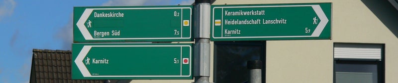 Wegweiser in der Dorfstraße Sehlen