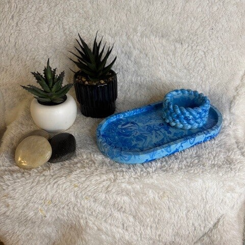 Plateau et petit pot en Jesmonite