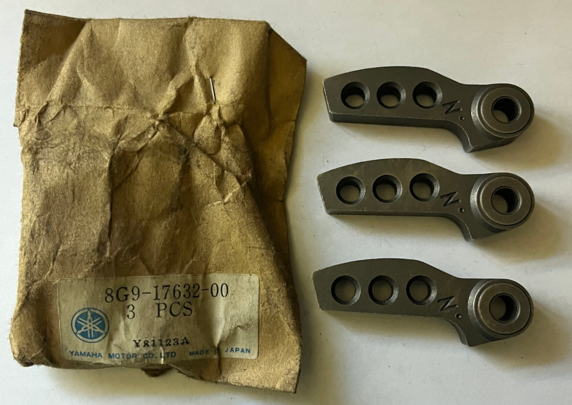 8G9-17632-00 Yamaha OEM Clutch Weight 1978-1979 SXR440 Snowmobile NOS