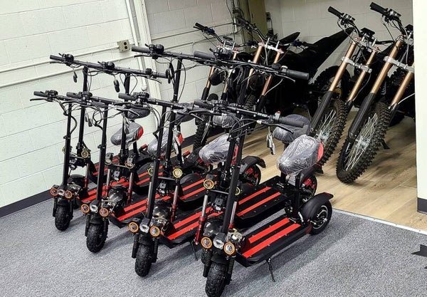 ALL-TERRAIN ELECTRIC SCOOTERS - HVS CRUISER