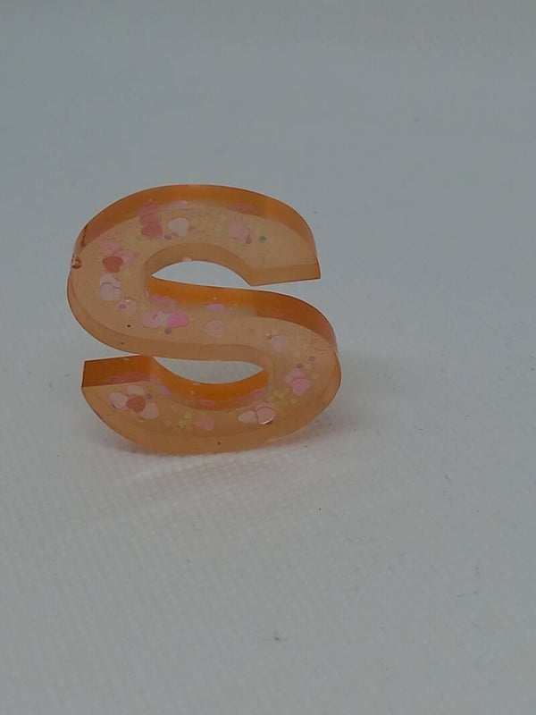 Buchstabe S 3