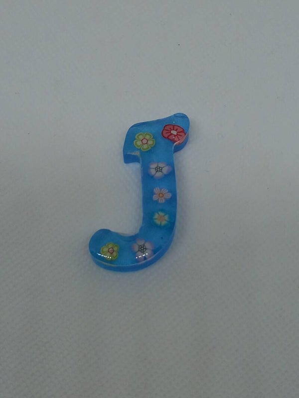 Buchstabe J 2