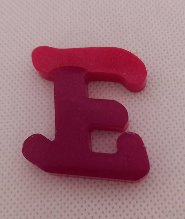 Buchstabe E 4