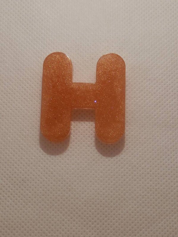 Buchstabe H 3