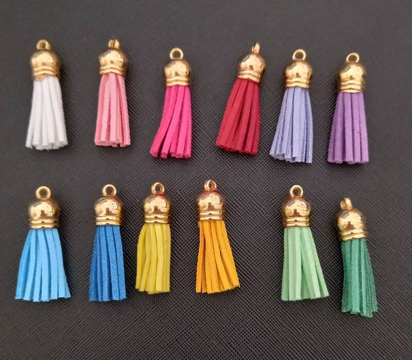 Quasten Verschiedene Farben